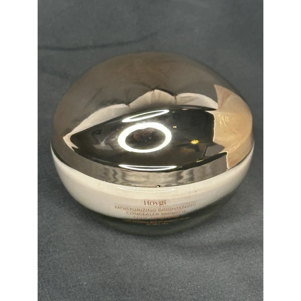 HOYGI- Moisturizing Brightening- Concealer Smooth Tone - Up Cream